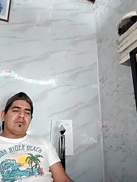 latino17 online show from 05/16/26, 06:54