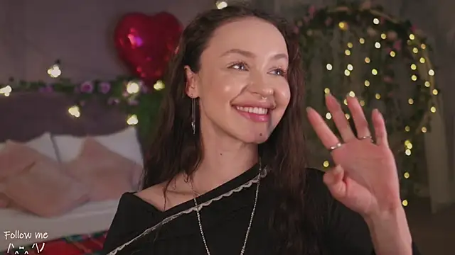 Meow Nancy online show from 02/14/25, 05:41