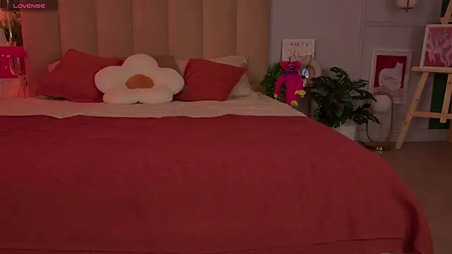 Meow Nancy online show from 04/09/26, 06:19