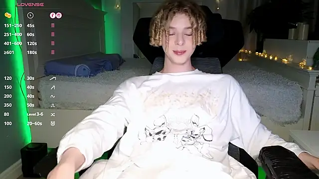 Kudi Minnt online show from 03/28/26, 05:23