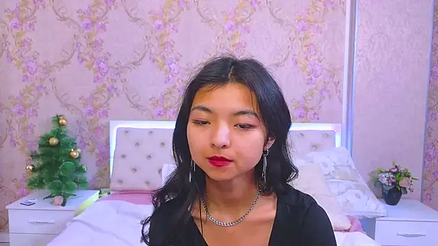 Shy Kira online show from 12/26/24, 12:16