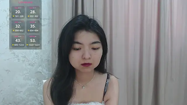 Snapshot of Shy_Kira chatting on 07/16/26, 08:20 Shy Kira online show from 07/16/26, 08:20