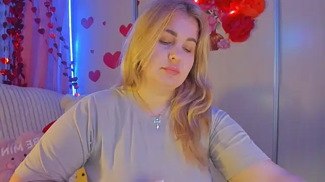 CoraSwon online show from 02/26/25, 09:16