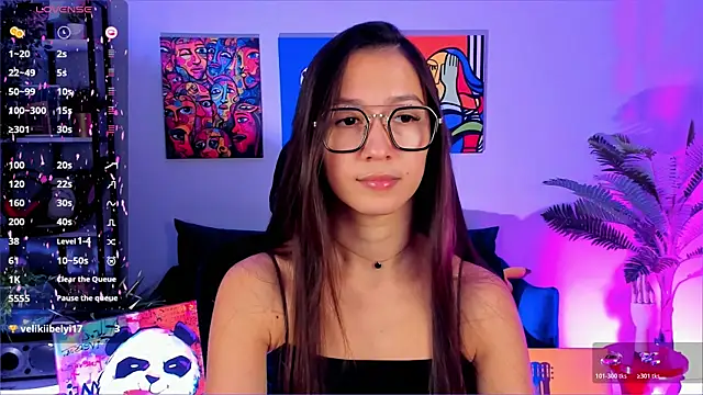 LanaBaker online show from 12/15/25, 02:49