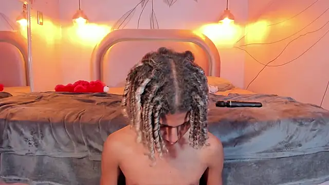 Maxim-Walker online show from 02/12/25, 09:10