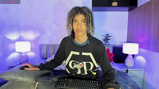 Maxim-Walker online show from 02/17/25, 03:04