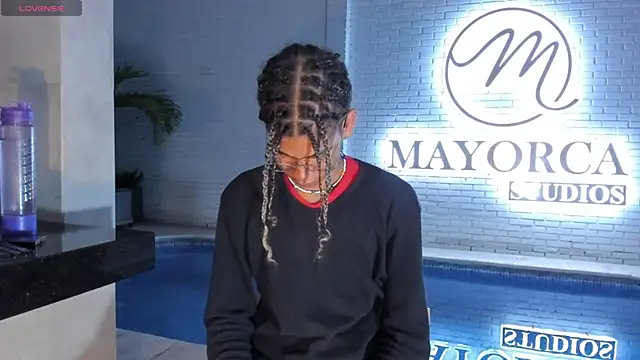 Maxim-Walker online show from 02/22/25, 03:12