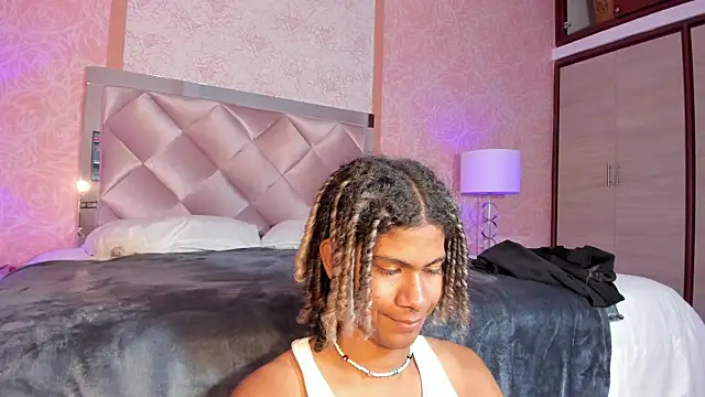 Maxim-Walker online show from 03/05/25, 06:12