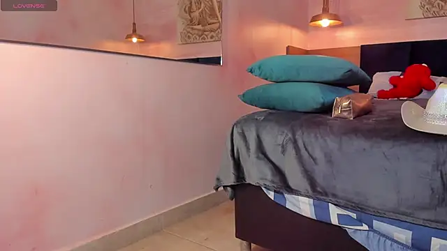 Maxim-Walker online show from 03/15/25, 06:14