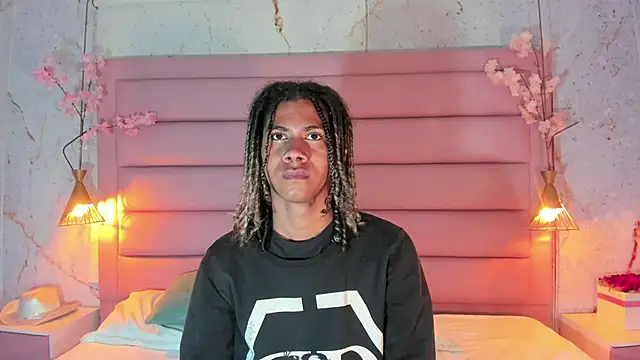 Maxim-Walker online show from 09/29/25, 03:11