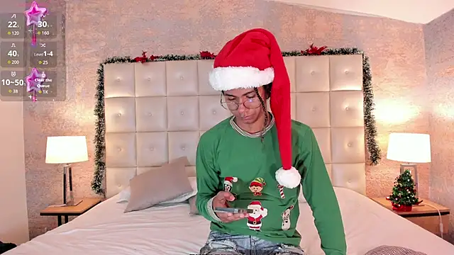 Maxim-Walker online show from 12/15/25, 03:11