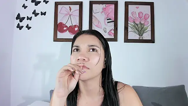 Emiily Parkerr online show from 03/12/26, 11:00