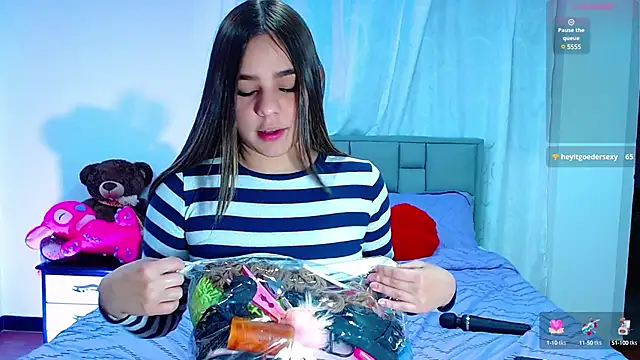 Snapshot of astrid-omega chatting on 01/03/25, 12:33 astrid-omega online show from 01/03/25, 12:33