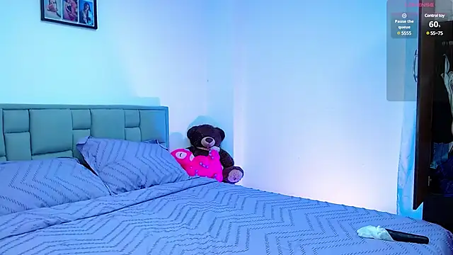 astrid-omega online show from 02/12/25, 09:22