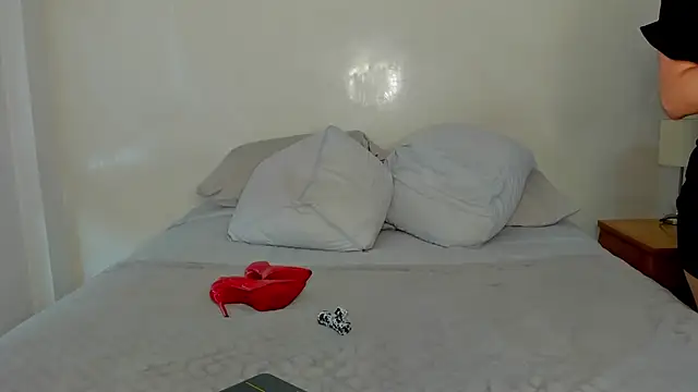 melisa ferretti online show from 01/14/26, 06:02