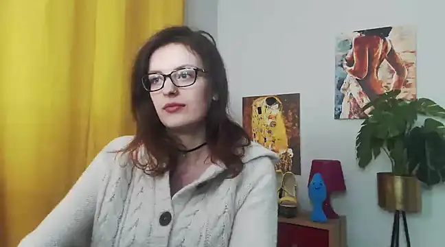 Snapshot of juicyNadine chatting on 01/24/25, 06:24 juicyNadine online show from 01/24/25, 06:24