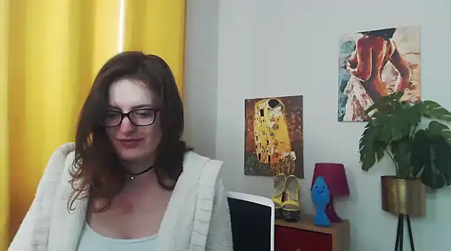 Snapshot of juicyNadine chatting on 01/24/25, 12:41 juicyNadine online show from 01/24/25, 12:41