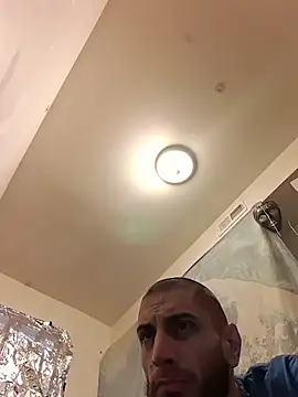 pantslesstraveler plt online show from 01/07/26, 07:38