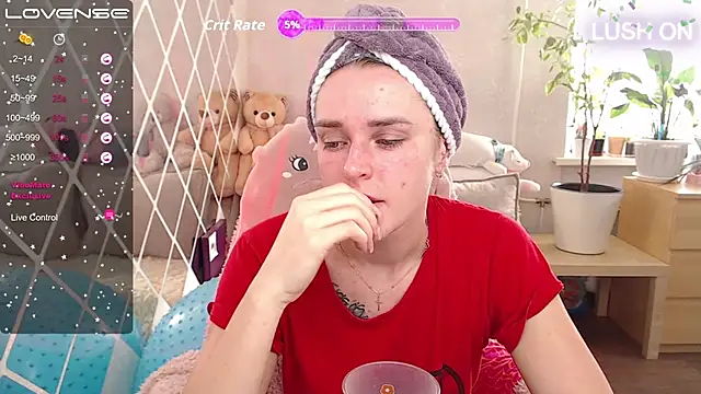 Bella  Swoon online show from 09/24/25, 03:54