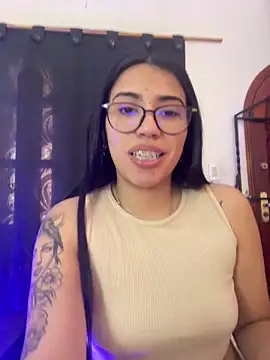 SaritaHot 69 online show from 12/12/24, 05:15