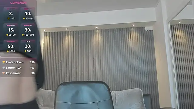 paulina sweett  online show from 01/29/25, 05:56