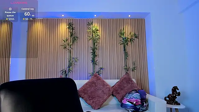 paulina sweett  online show from 01/09/26, 11:02