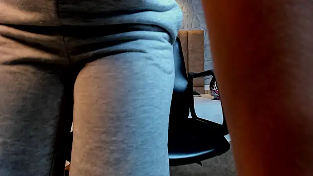 paulina sweett  online show from 05/05/26, 12:02