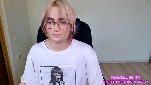 CuteYukiKun online show from 09/29/25, 07:57