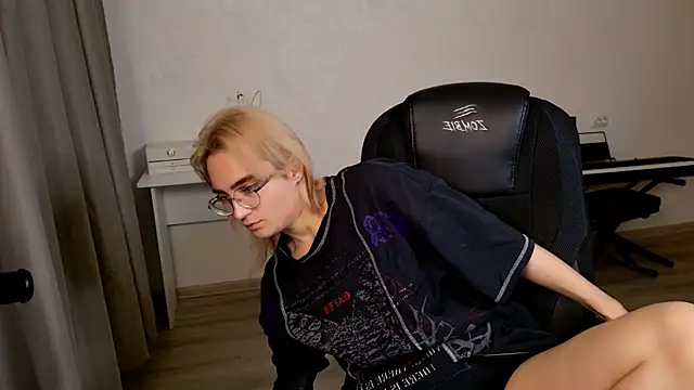 CuteYukiKun online show from 01/09/26, 01:30