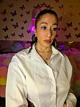 Chachou000 online show from 03/24/26, 08:03