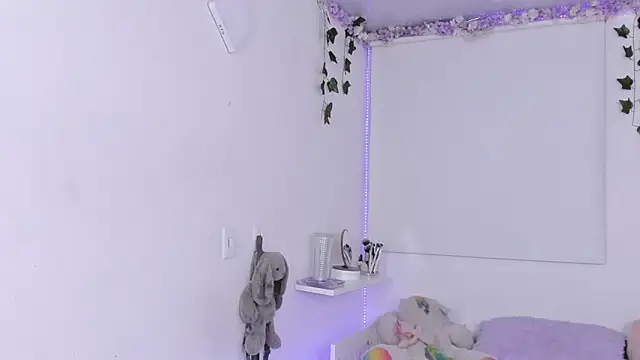 Baby Xian online show from 01/15/26, 03:00