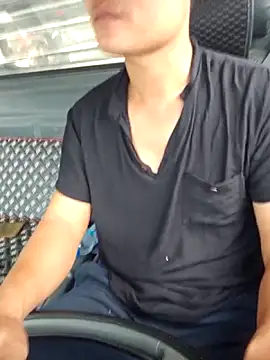 Snapshot of Vanilahirl chatting on 10/16/25, 04:13 Vanilahirl online show from 10/16/25, 04:13