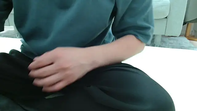 Snapshot of Kakushi_dori chatting on 01/25/25, 05:19 Kakushi dori online show from 01/25/25, 05:19