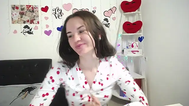 KaraCriegs online show from 02/26/25, 09:48