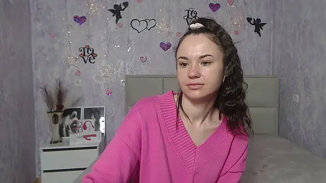 KaraCriegs online show from 03/03/25, 04:03