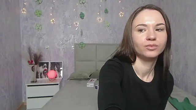 KaraCriegs online show from 03/14/25, 06:18