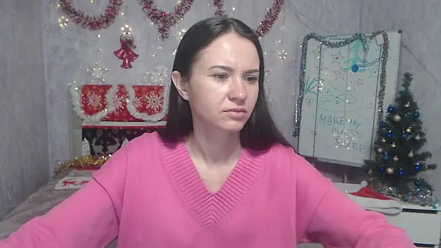 KaraCriegs online show from 12/03/25, 06:50