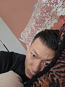 Snapshot of Xpj123 chatting on 07/15/26, 01:33 Xpj123 online show from 07/15/26, 01:33