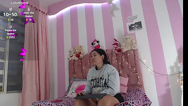 zaleya mateus online show from 11/28/25, 11:02