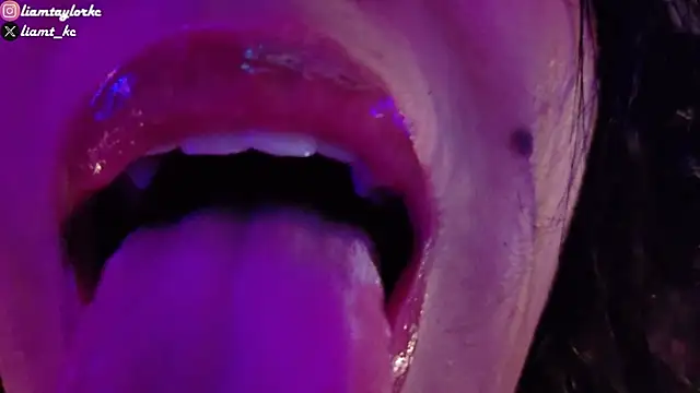 Liam Taylor online show from 03/22/25, 12:06