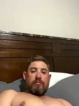 caliguy37 online show from 11/10/25, 06:23