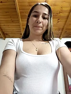 Iris love18 online show from 01/31/26, 10:52