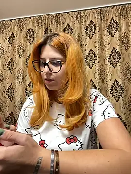 NadiraNoor online show from 01/11/25, 06:23