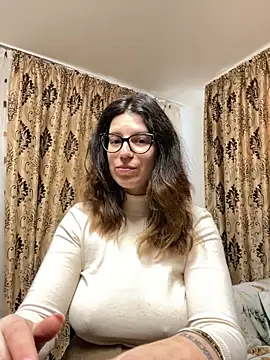 NadiraNoor online show from 03/06/26, 01:07