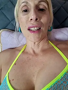 Ina HotX online show from 09/22/25, 02:08