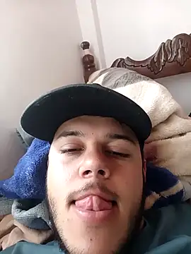 Snapshot of Juniorsexpen chatting on 02/16/26, 07:21 Juniorsexpen online show from 02/16/26, 07:21