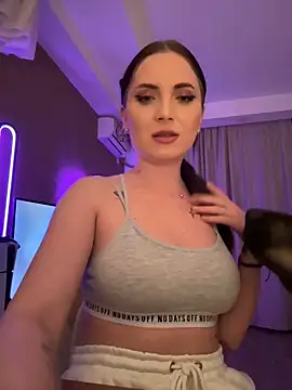 Snapshot of AvaGianna chatting on 01/26/25, 12:16 AvaGianna online show from 01/26/25, 12:16