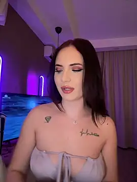 Snapshot of AvaGianna chatting on 02/04/25, 05:45 AvaGianna online show from 02/04/25, 05:45