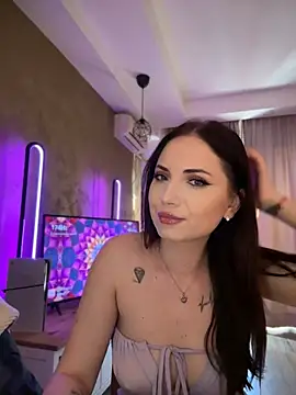 AvaGianna online show from 03/21/25, 05:54