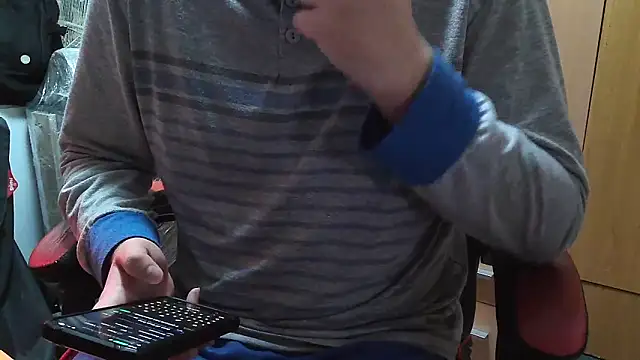 Javier bear online show from 03/13/26, 09:27